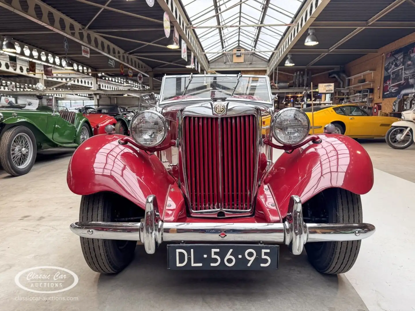 MG TD Convertible  - ONLINE AUCTION Rojo - 2