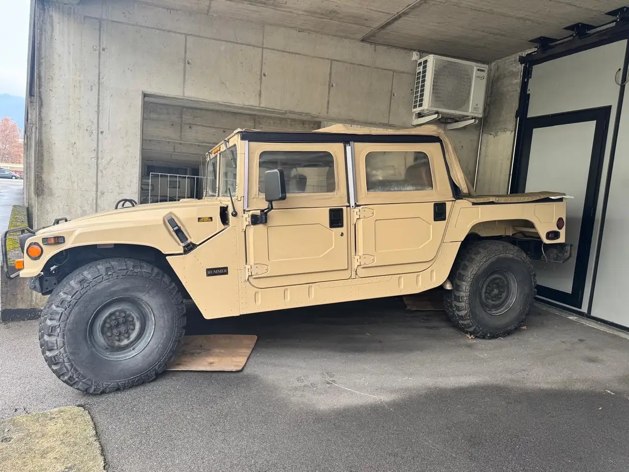 HUMMER H1 Militare (import USA), foto 4