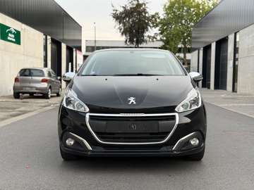 208 1.2i PureTech Style