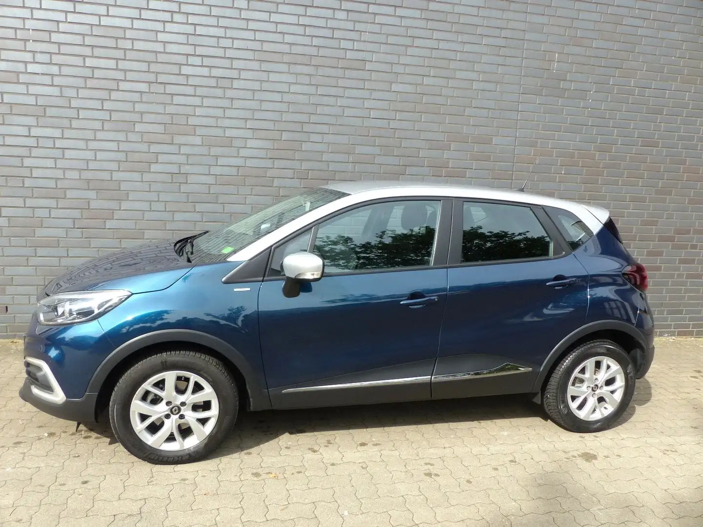 Renault Captur Limited 1,5 dCi Automatik/Klima/Sitzheiz Blau - 1