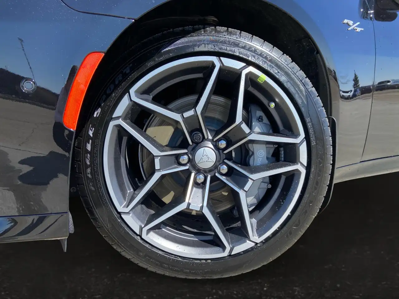 Dodge Charger 2026 — фото 7