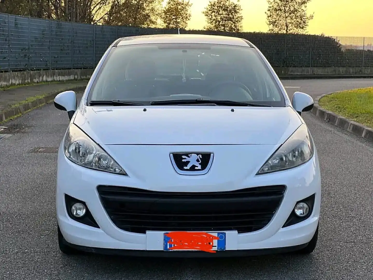 Peugeot 207 5p 1.4 vti 16v Special Edition - 1