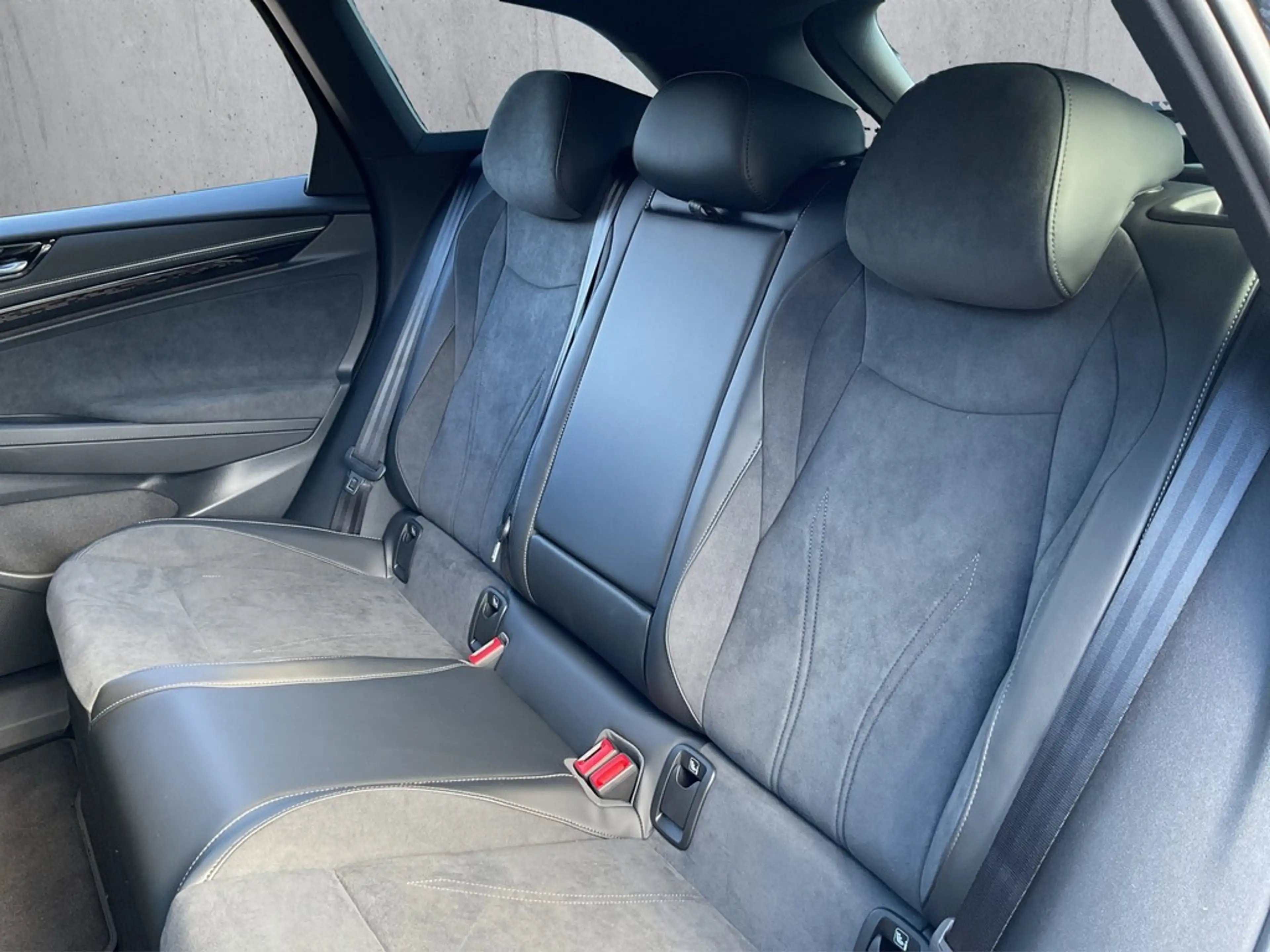 Volkswagen ID.7 Tourer Pro 210 kW 1-Gang-Automatik/AHK/RFK — photo 14