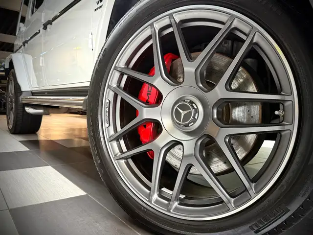 Mercedes-Benz G-Class view 6