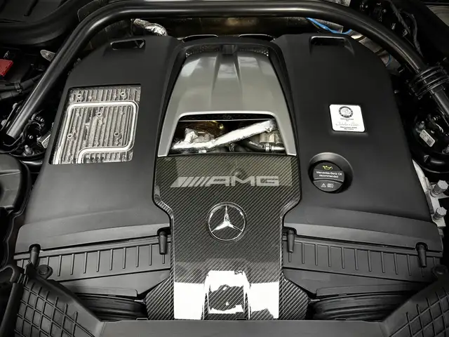 Mercedes-Benz G-Class view 4