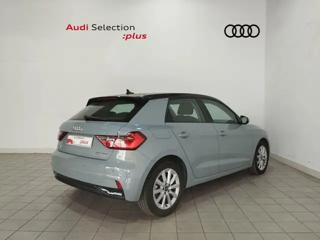 Audi A1 view 4