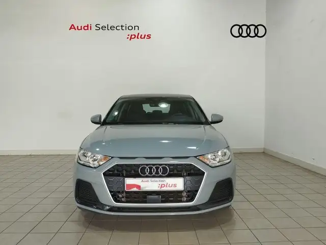 Audi A1 view 2