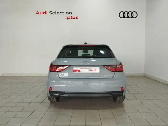 Audi A1 view 5