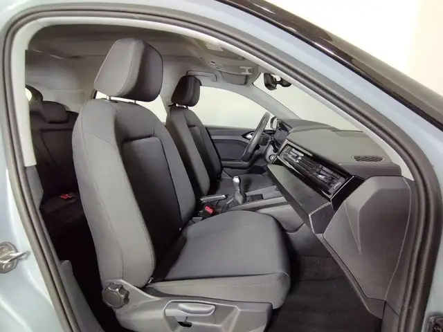 Audi A1 view 9