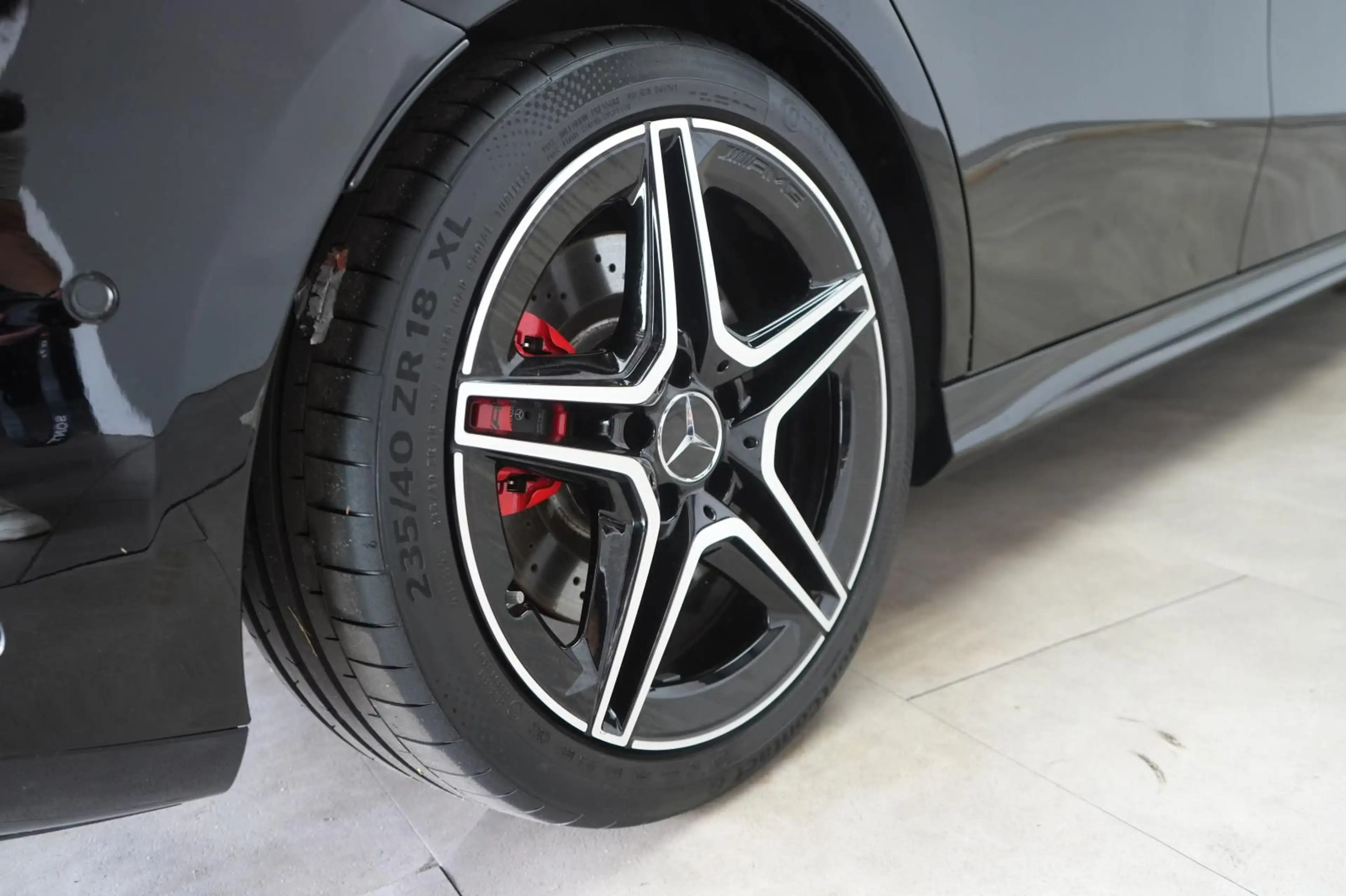 Mercedes-Benz A 35 AMG 4Matic Pano/STHZLeder/360Kamera/Memory — photo 15