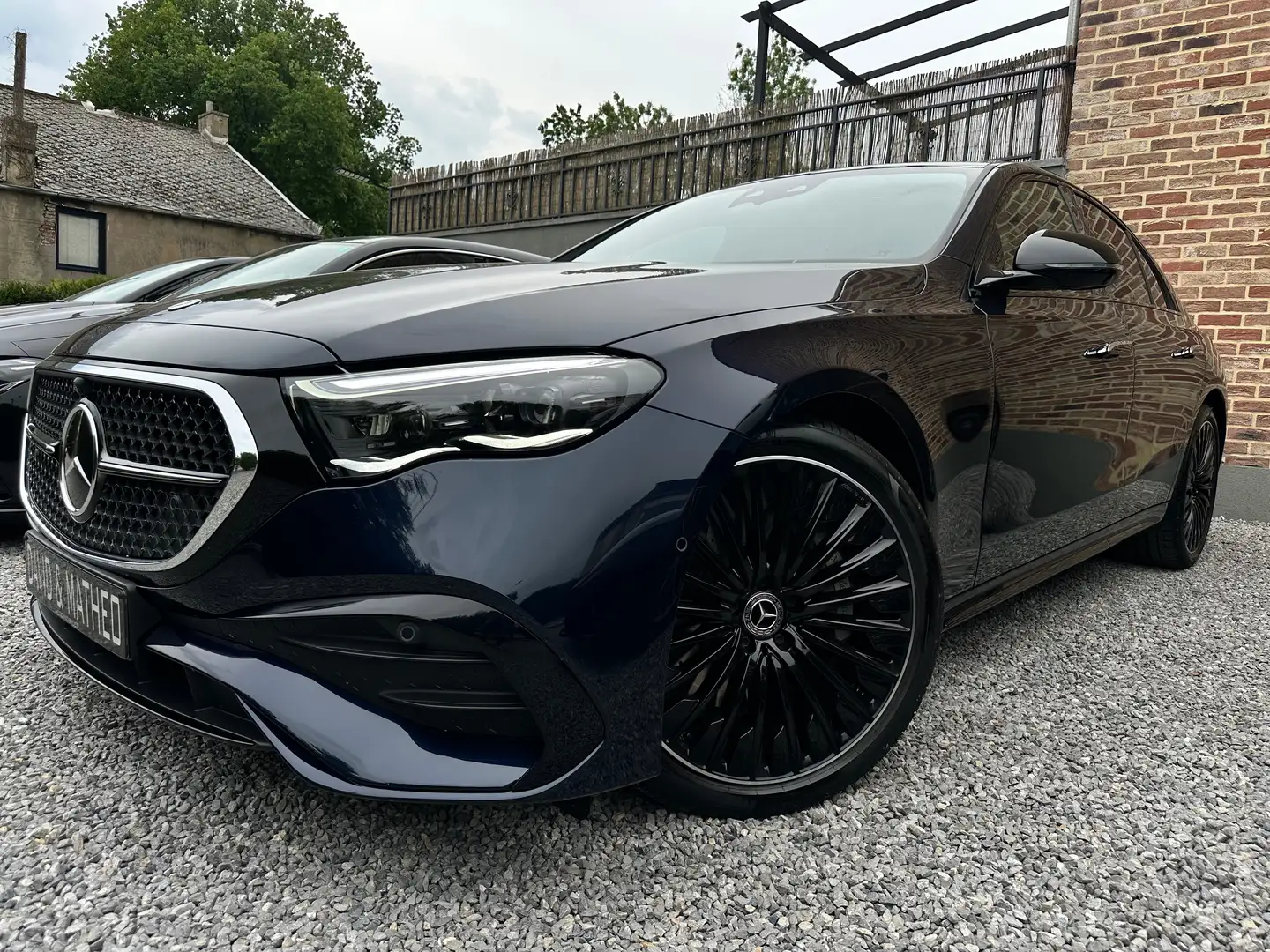 Mercedes-Benz E 220 E 220 d AMG Line Bleu - 1
