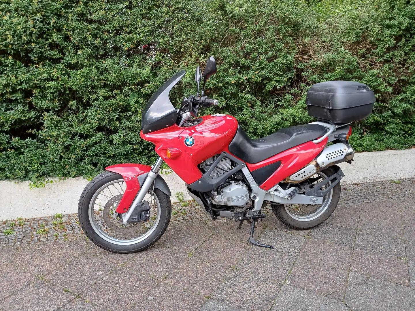 BMW F 650 Червоний - 1