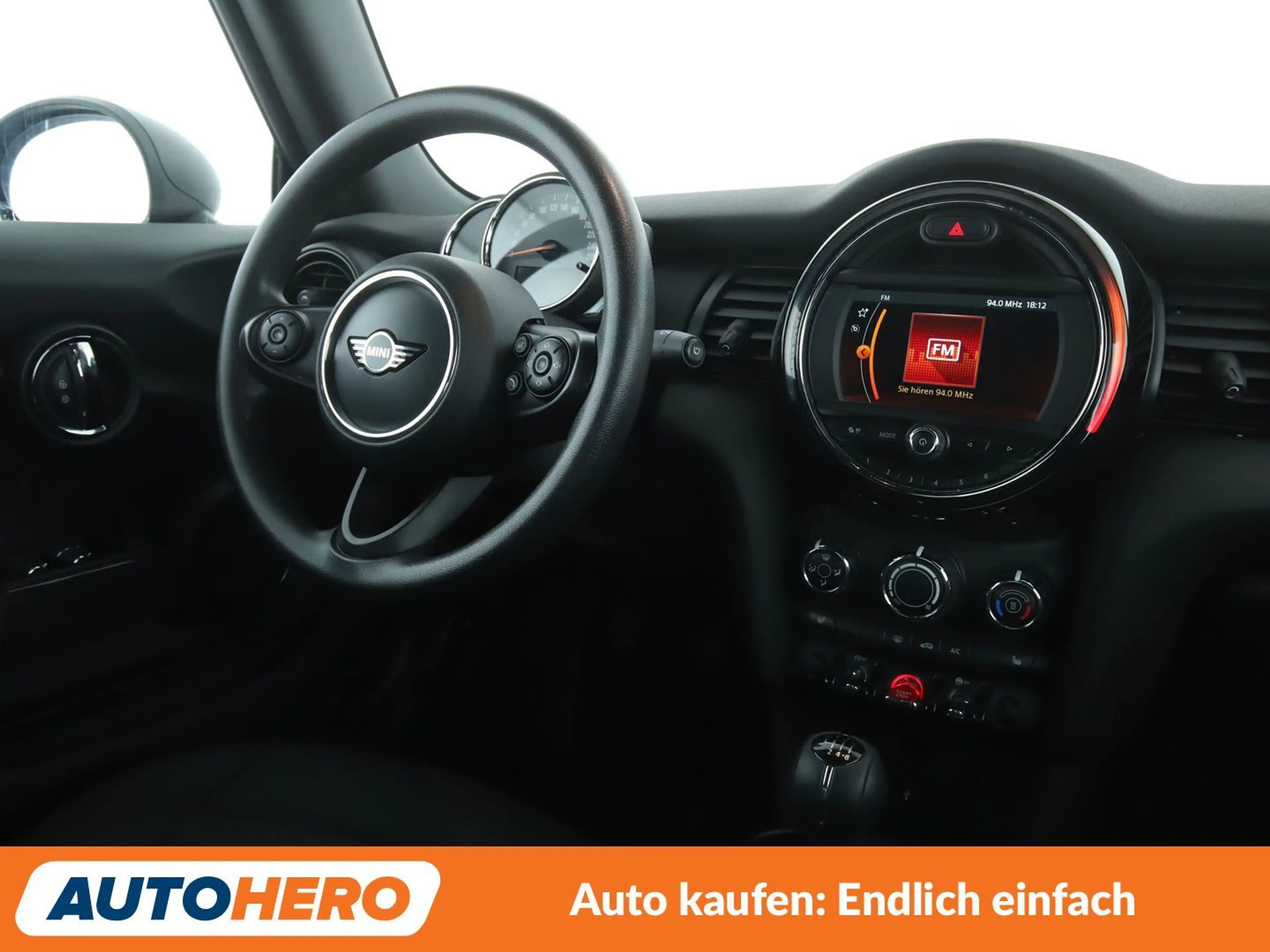 MINI One Cabrio One *PDC*SHZ*KLIMA*GARANTIE* — photo 13