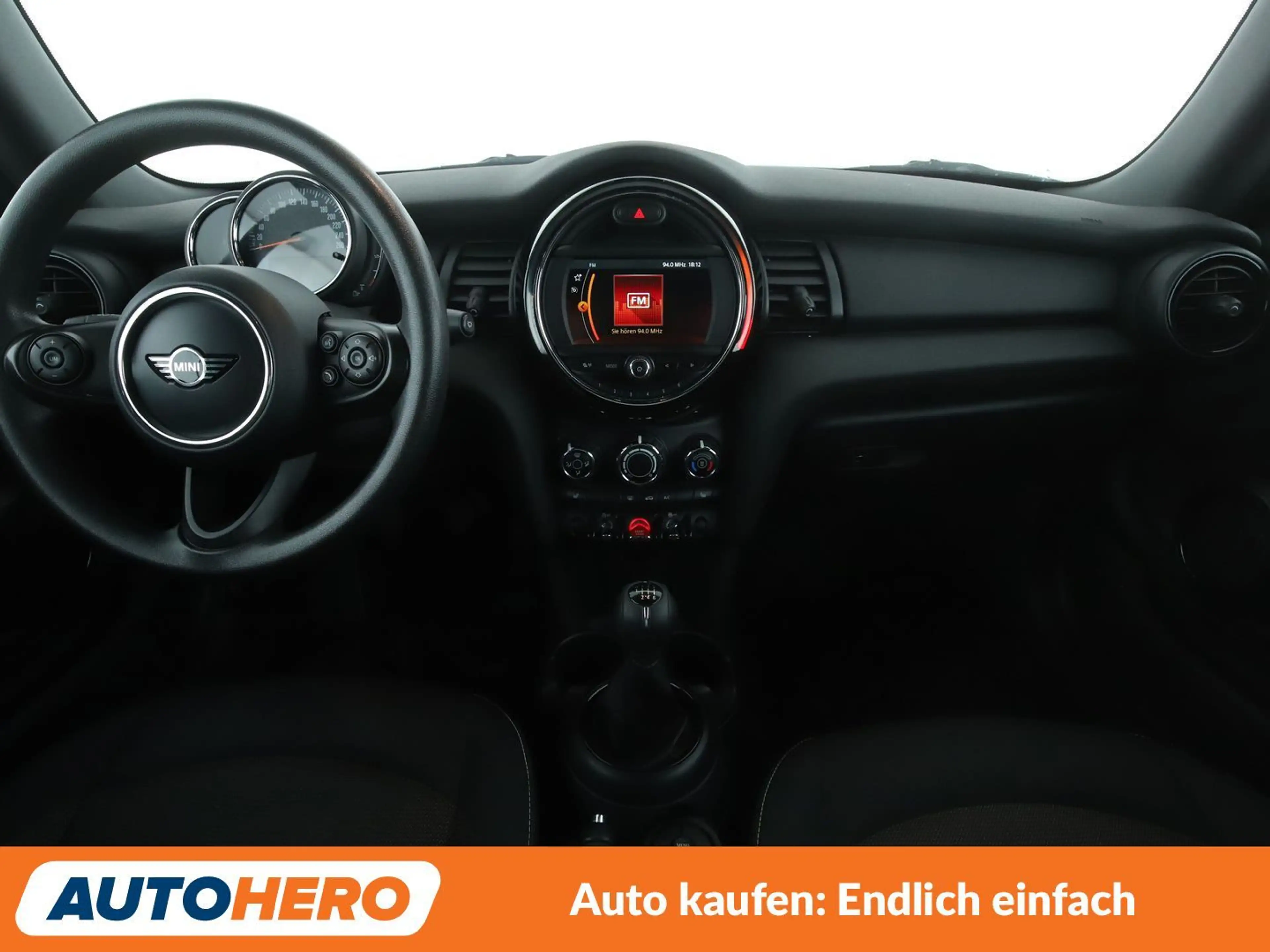 MINI One Cabrio One *PDC*SHZ*KLIMA*GARANTIE* — photo 12