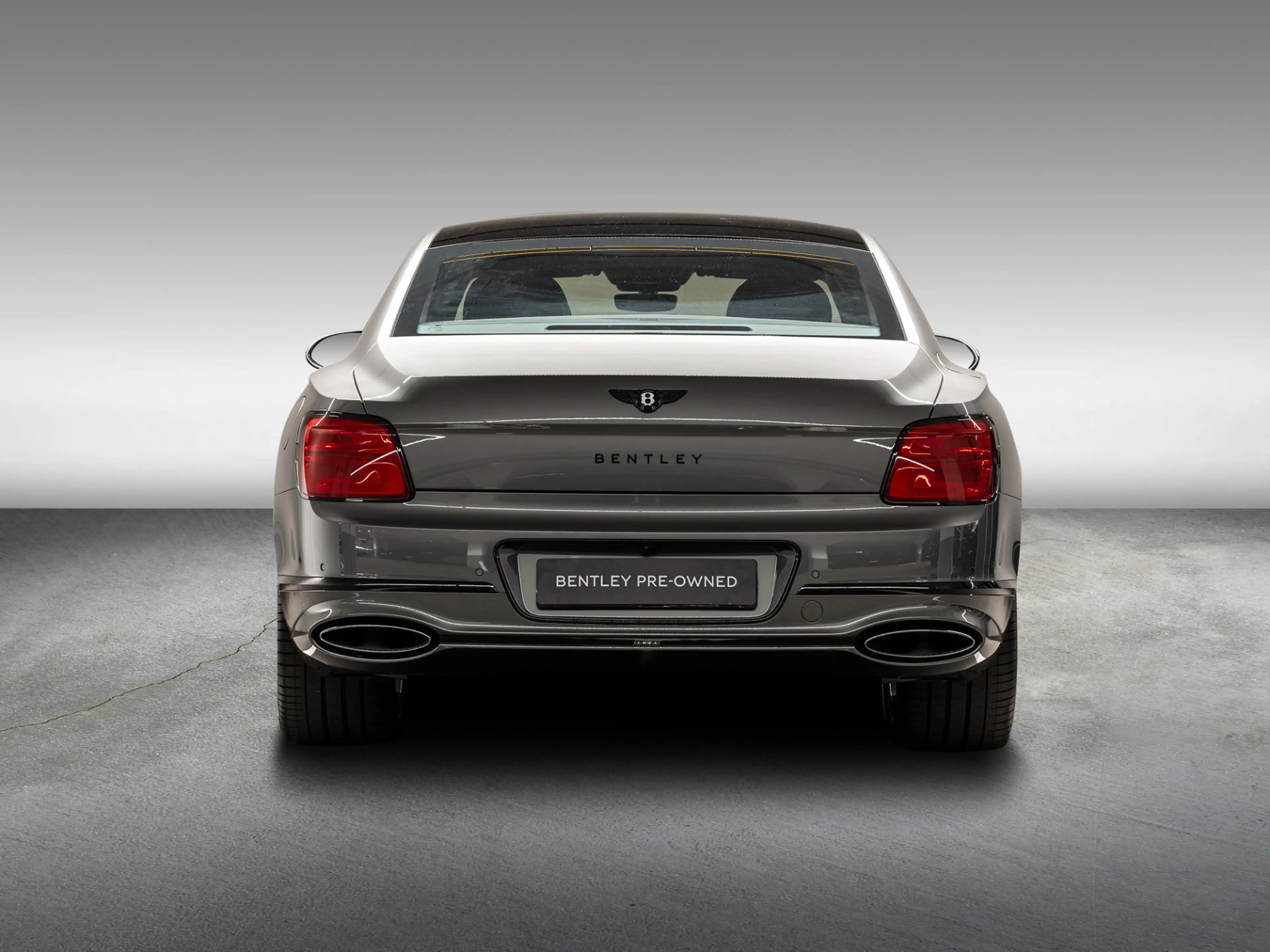 Bentley Flying Spur V8 Hybrid |Touring|Rotating|Comfort|Panoramic — photo 5
