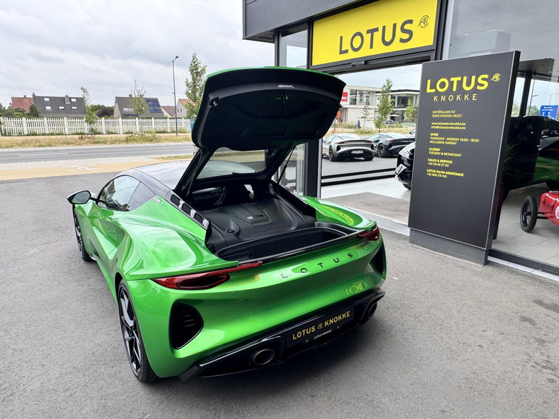 Lotus Emira 2.0 Turbo SE DCT — photo 6