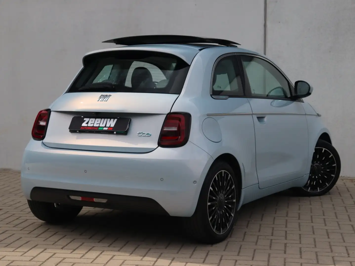 Fiat 500e La Prima 42 kWh | Schuifdak | Technology | Winter Blauw - 2