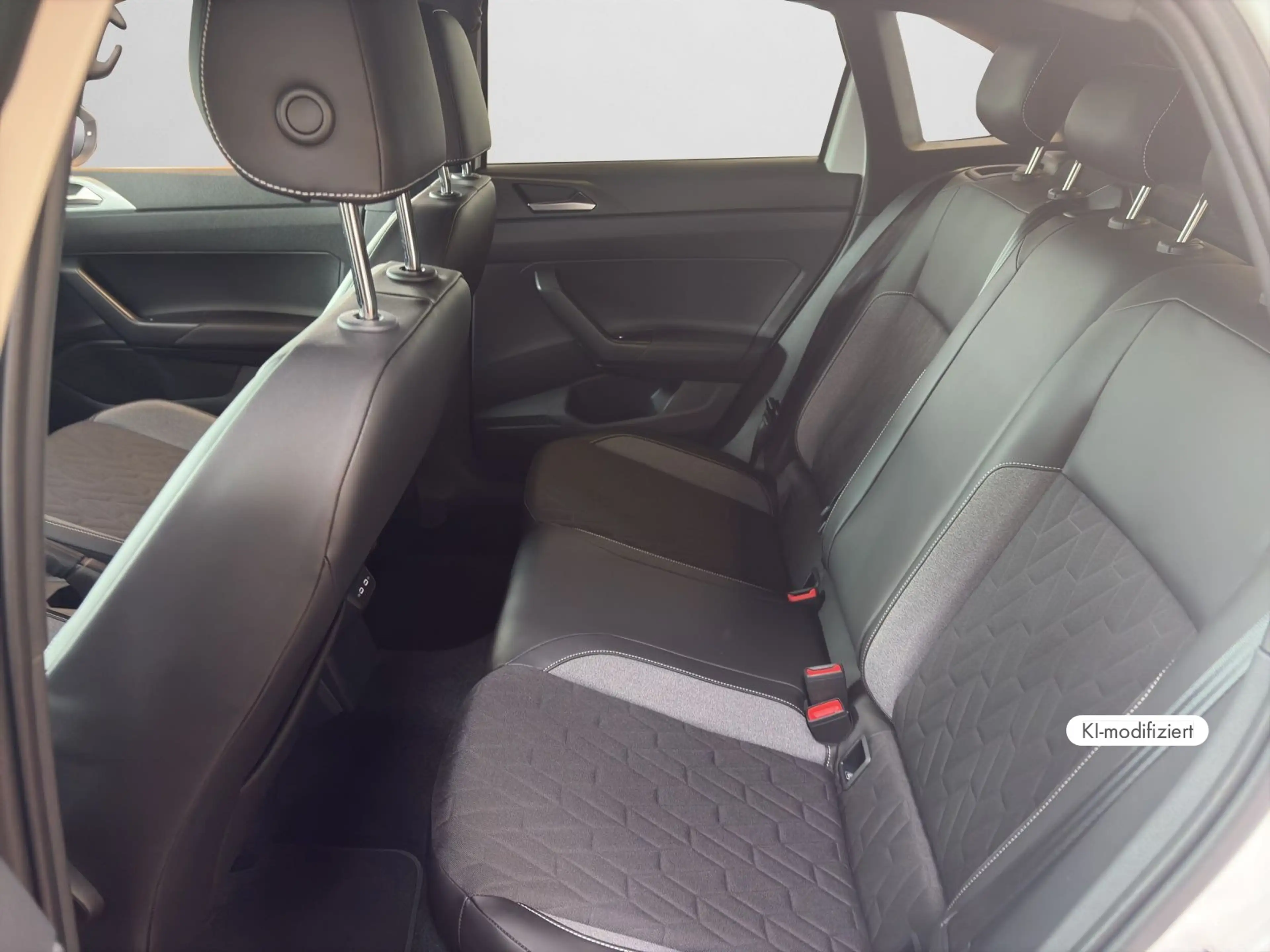 Volkswagen Taigo GOAL 1,0 l TSI DSG *Navi*ACC*Kamera*Park-A — photo 14