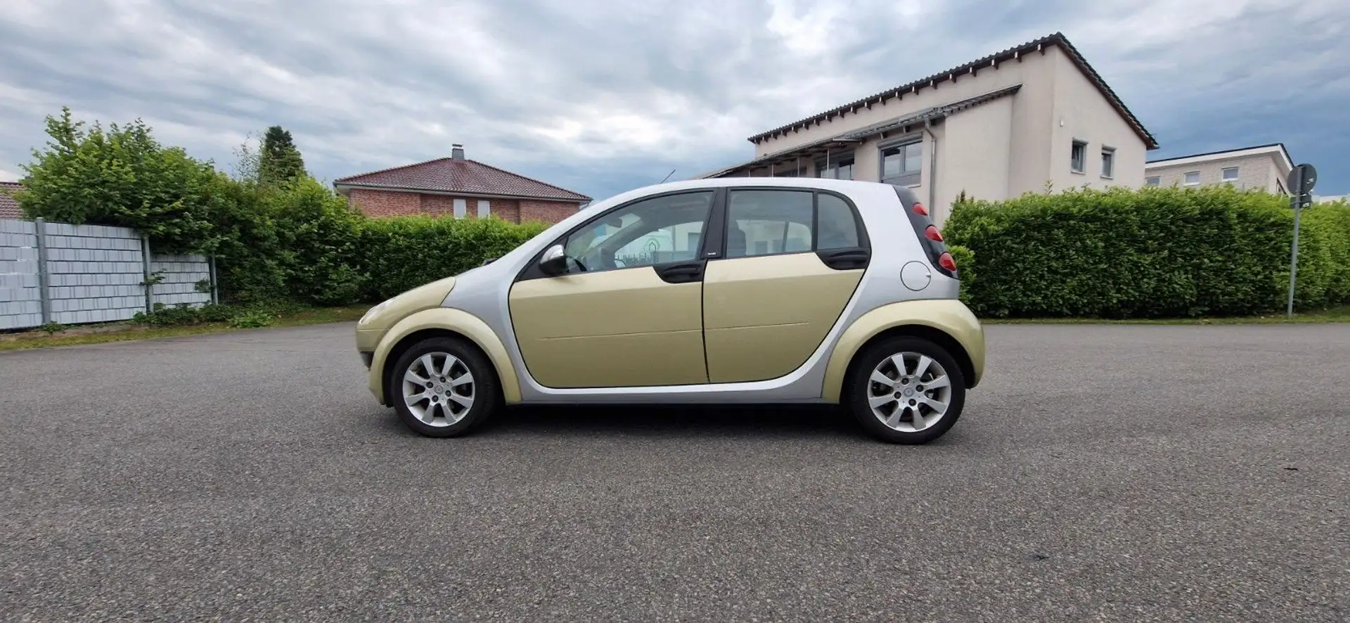 smart forFour Passion  70kW Pano-Dach Vollautomatik Zilver - 2