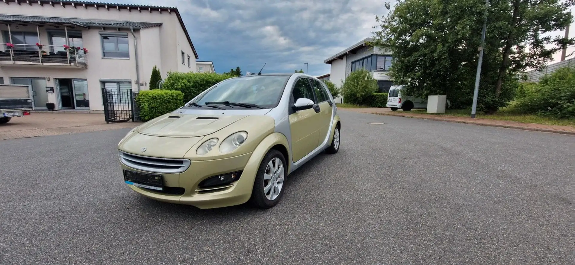 smart forFour Passion  70kW Pano-Dach Vollautomatik Zilver - 1