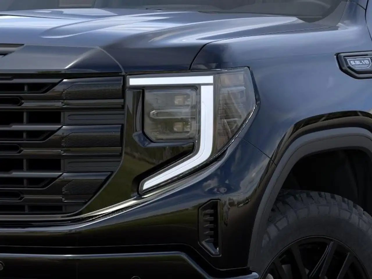 GMC Sierra 1500 снимка GMC Sierra 1500