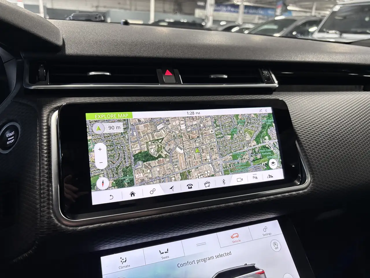 Land Rover Range Rover Velar снимка Land Rover Range Rover Velar