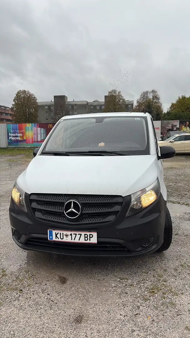 Mercedes-Benz Vito Transporter - 1