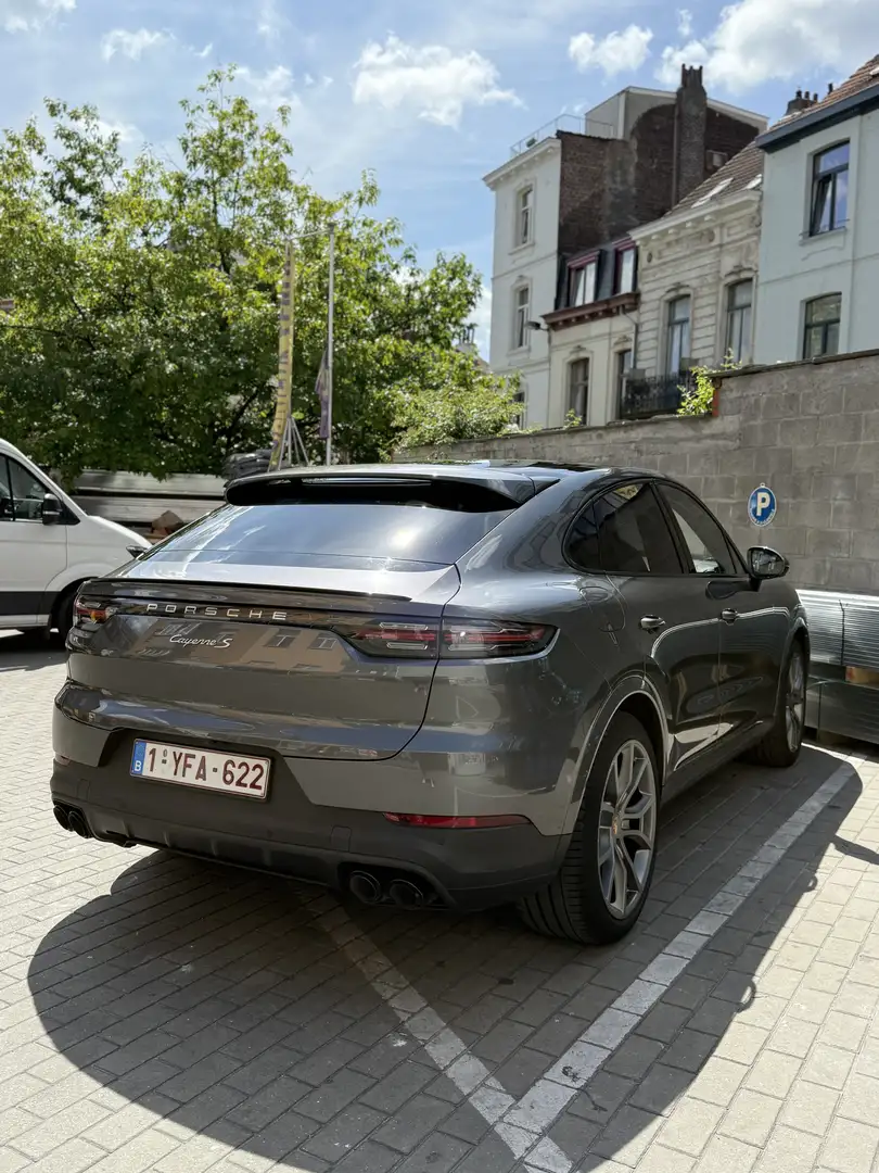Porsche Cayenne 2.9 Bi-Turbo V6 S Tiptronic Gris - 2