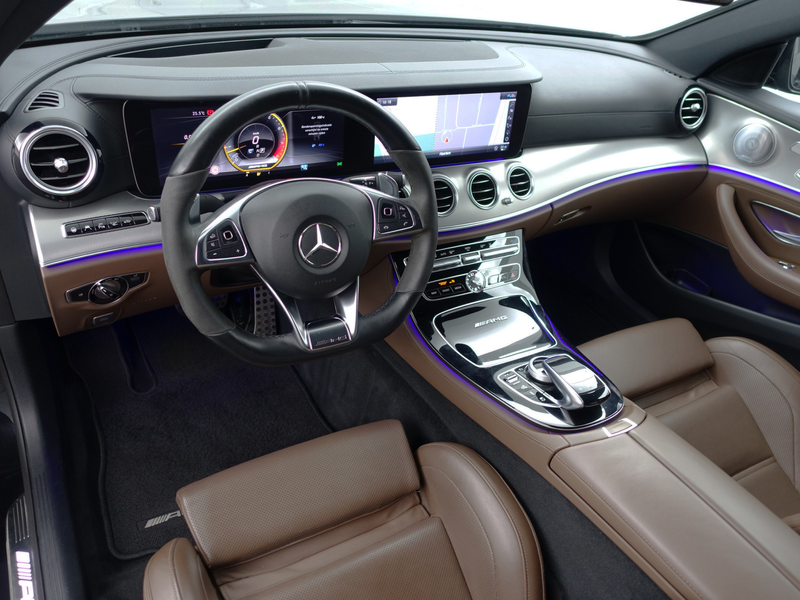 Mercedes-Benz E 63 AMG S 4MATIC Premium Plus- Edition 1 Pack, Track Pack, — photo 2