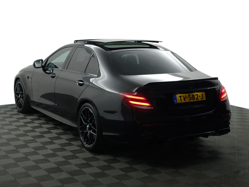 Mercedes-Benz E 63 AMG S 4MATIC Premium Plus- Edition 1 Pack, Track Pack, — photo 6