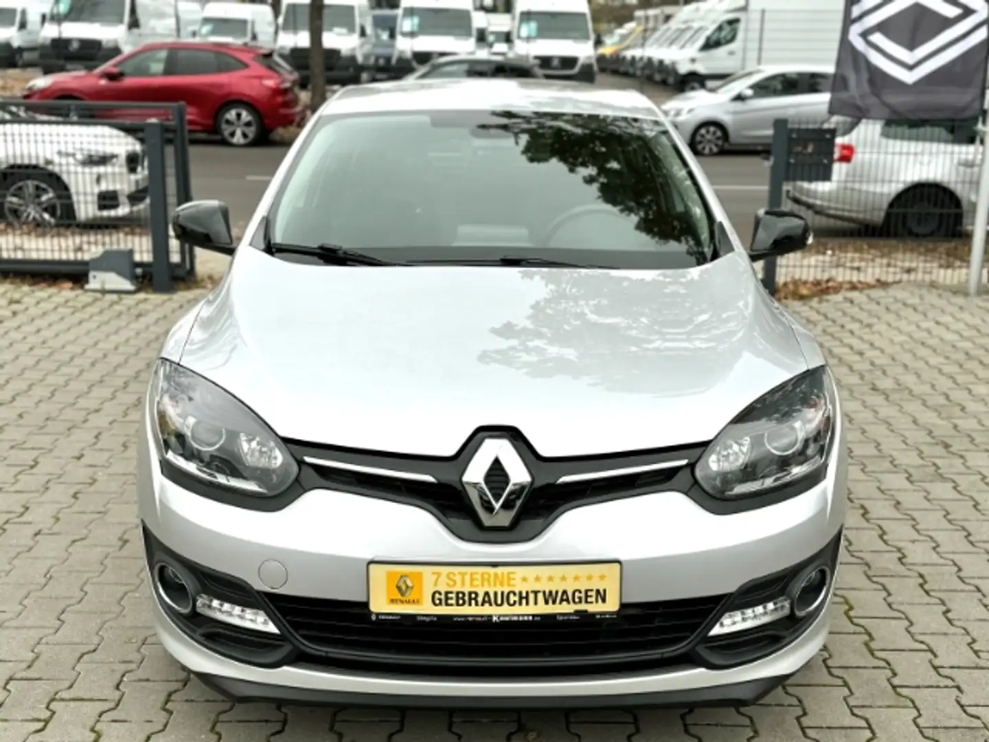 Renault Megane III Limited 1.2 TCe 115 nur 5000 km!! Gris - 2