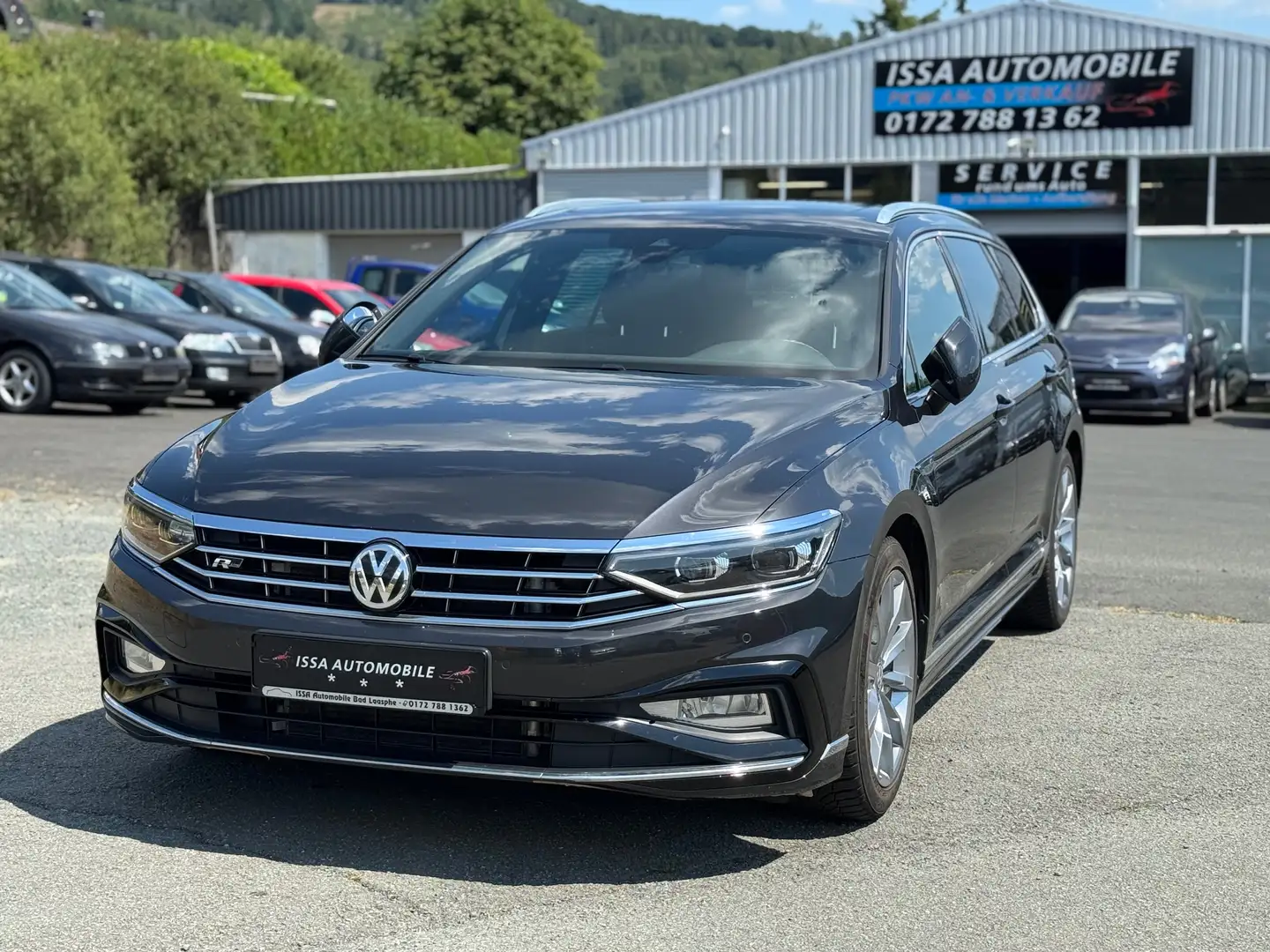 Volkswagen Passat Variant Elegance 4Motion/R-Line/Pano/Leder/LED/EU6/TÜV/ Grau - 1