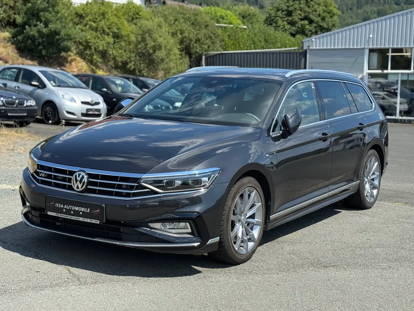 Volkswagen Passat Variant Elegance 4Motion/R-Line/Pano/Leder/LED/EU6/TÜV/ Grau - 2