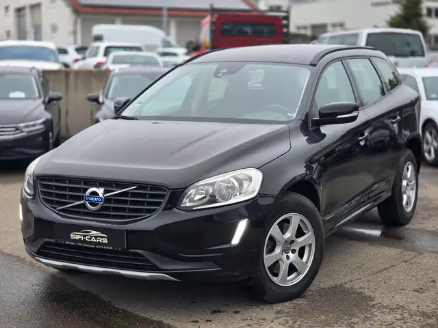 Volvo XC60 Kinetic 2WD*AUT*NAVI*AHK*ALU*KLIMAAUTO*PDC*
