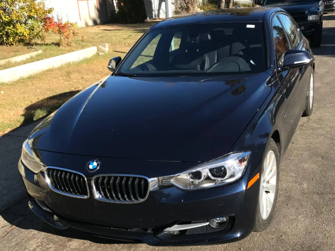 2012 BMW 3 Series
