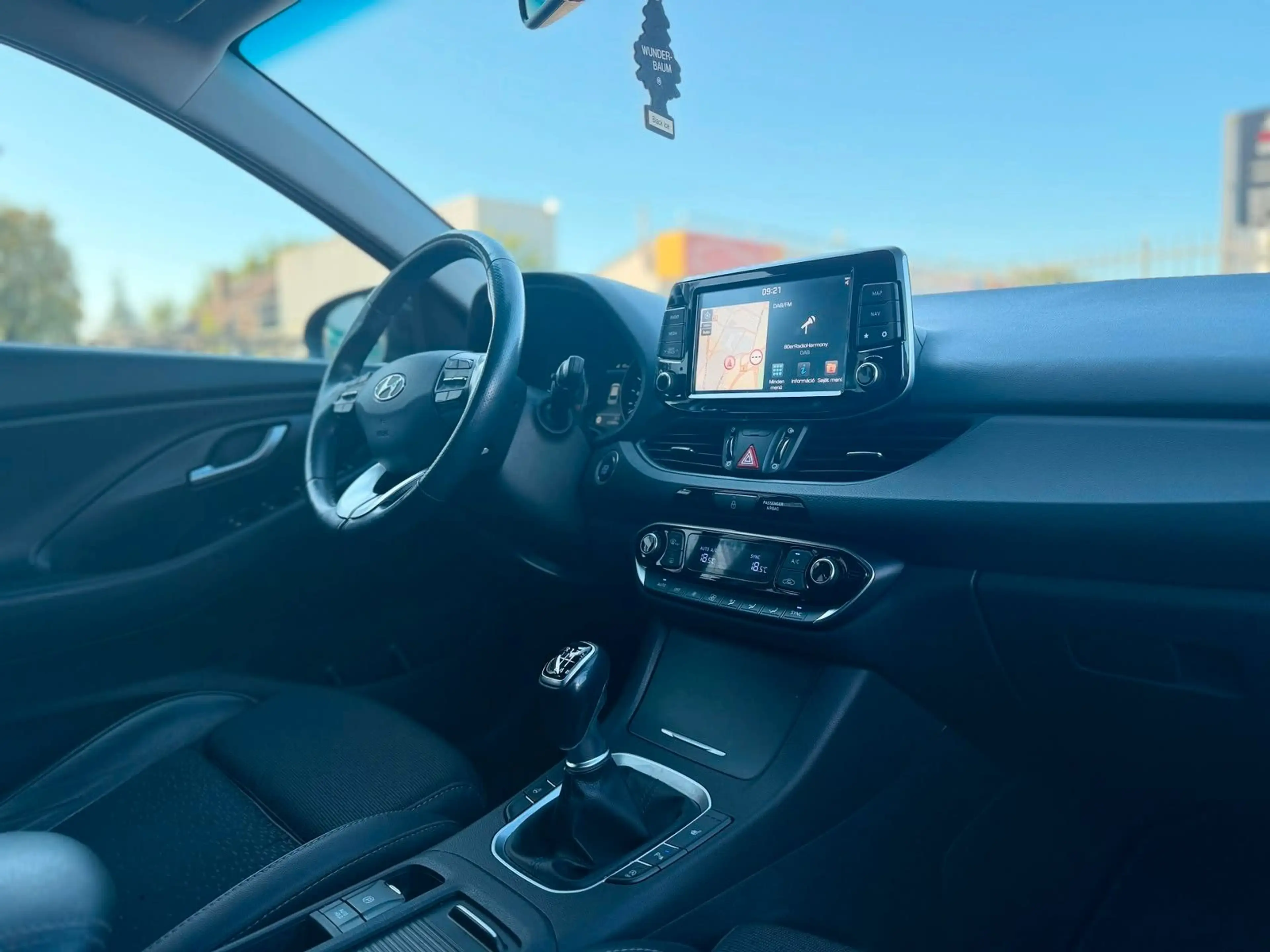 Hyundai i30 cw Premium*KAMERA*SHZG*LED*TEMPOMAT*ANDROID* — photo 8