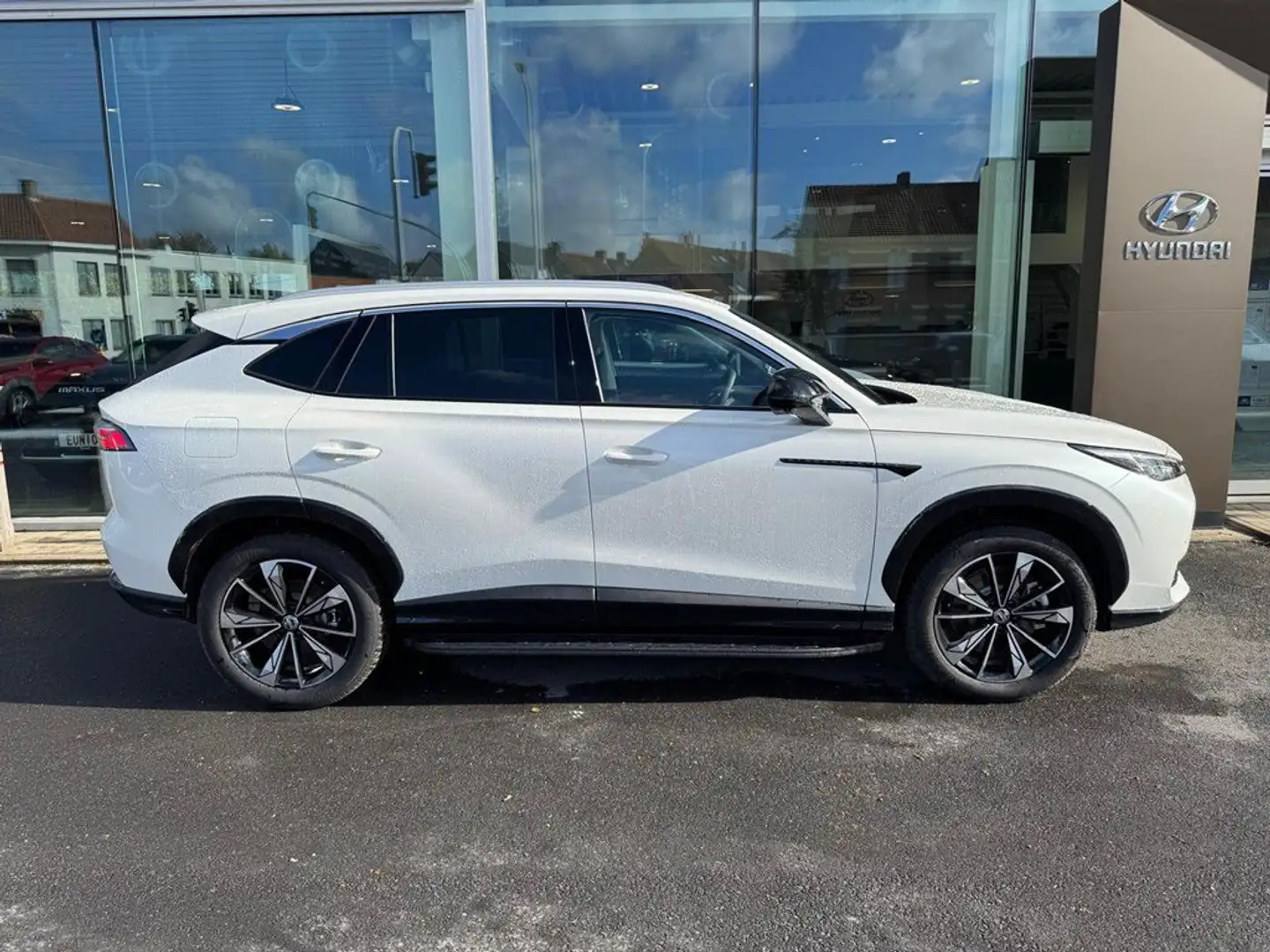 MG EHS PHEV new model - Luxury - plug-in hybride automaa - 2