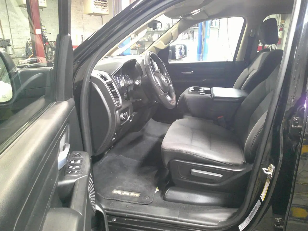 RAM 1500 fotografie RAM 1500