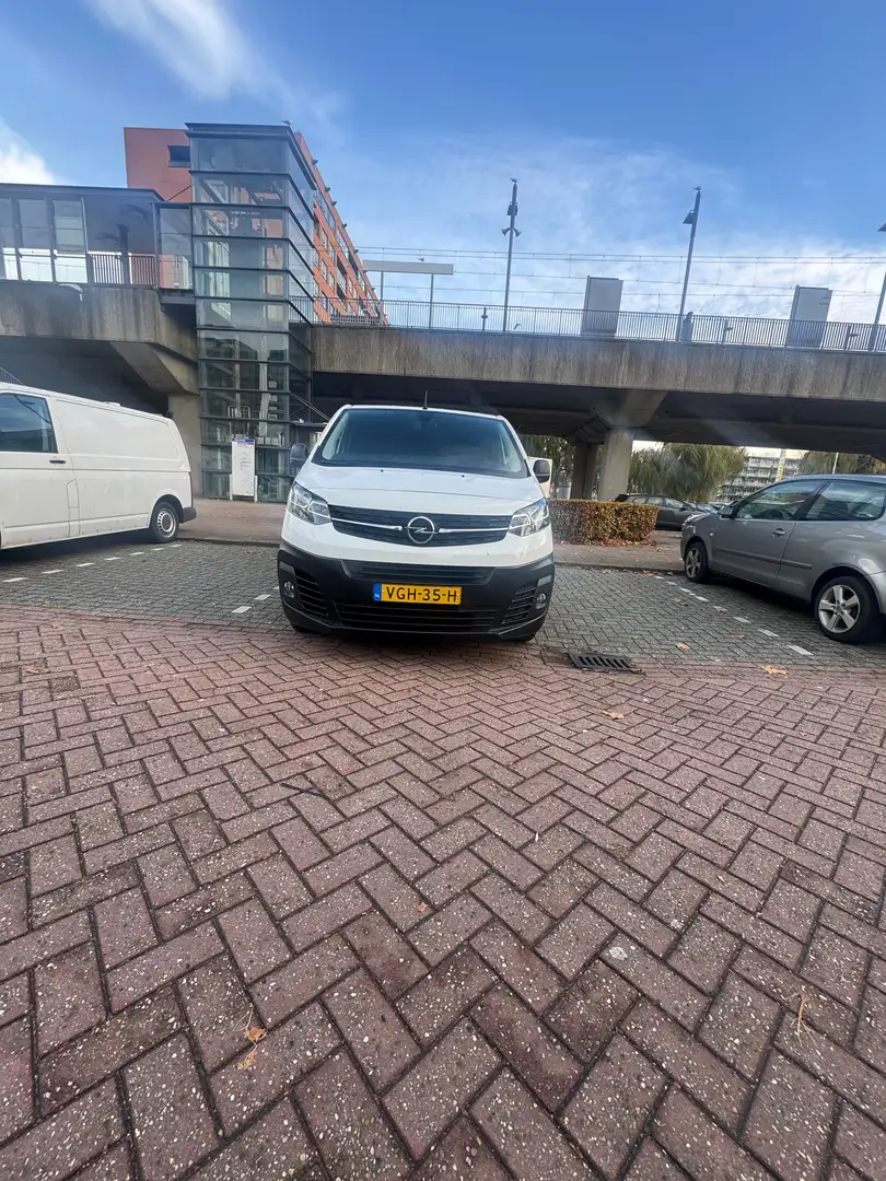 Opel Vivaro Vivaro 2.0 CDTI L2H1 Edit. Biały - 2
