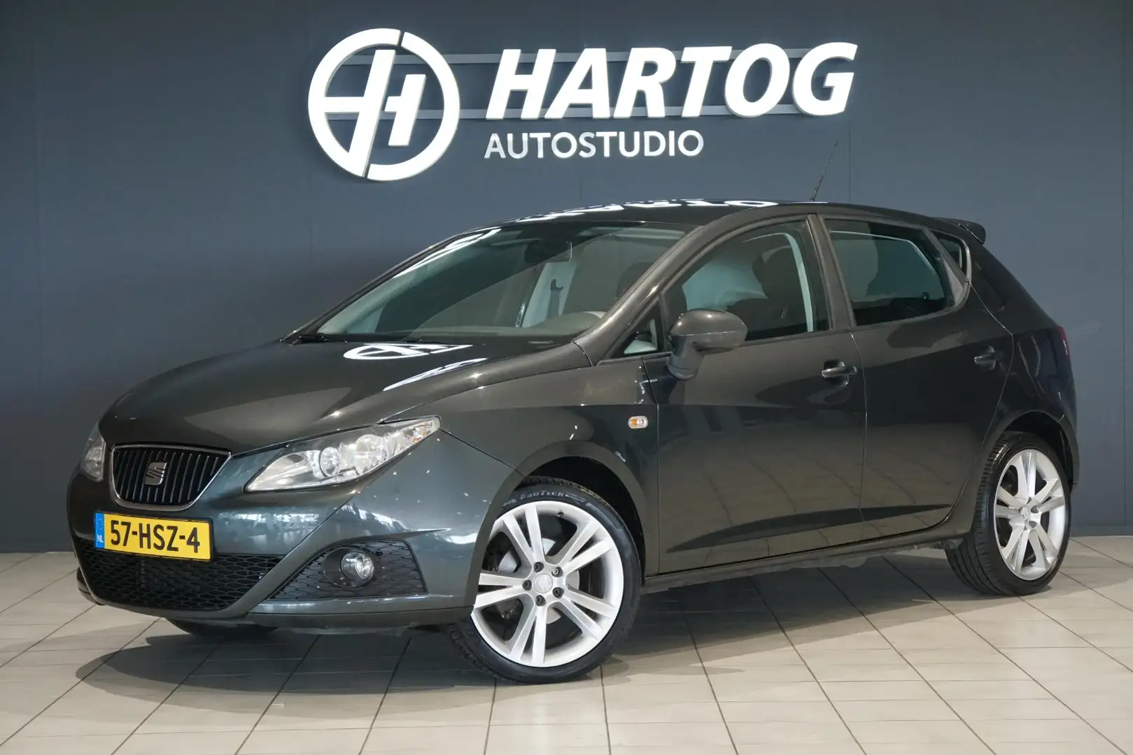SEAT Ibiza 1.6 Sport-up 105PK + APPLE CARPLAY / CRUISE CONTRO Gris - 1