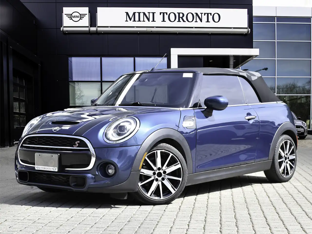 2021 MINI Convertible