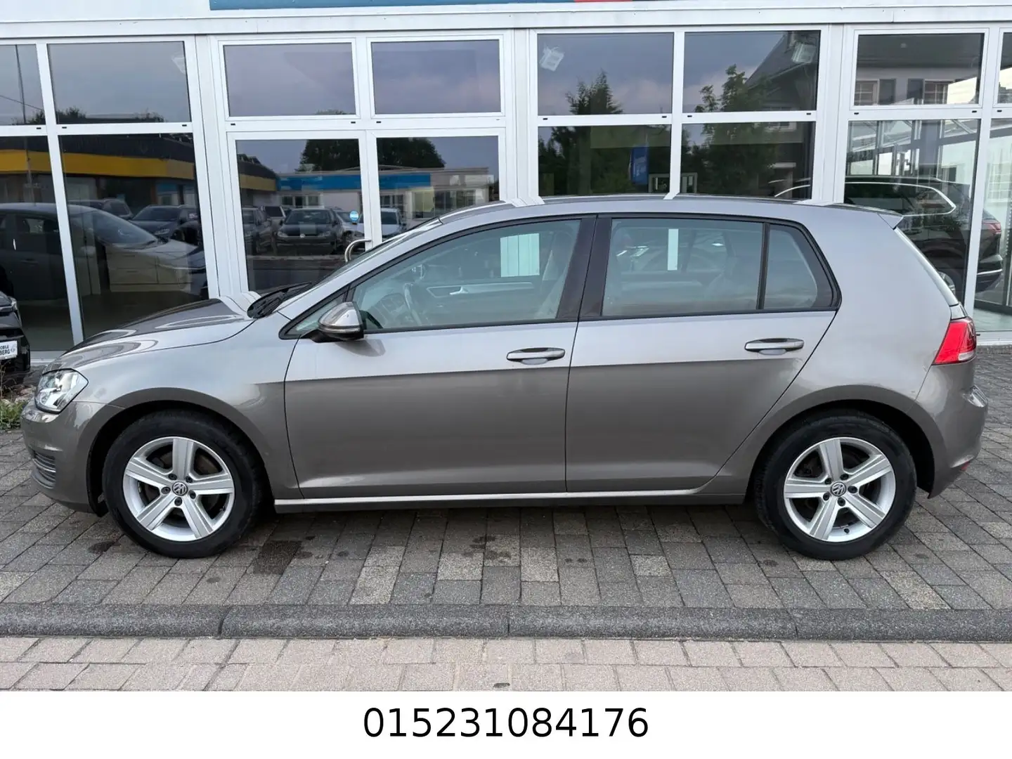 Volkswagen Golf VII Lim Comfortline+Apple CarPlay+Leder+PDC Gris - 2