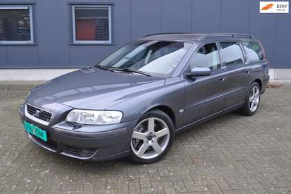 Volvo V70 2.5 R Geartronic, 7 persoons, netto € 10.950, bijt