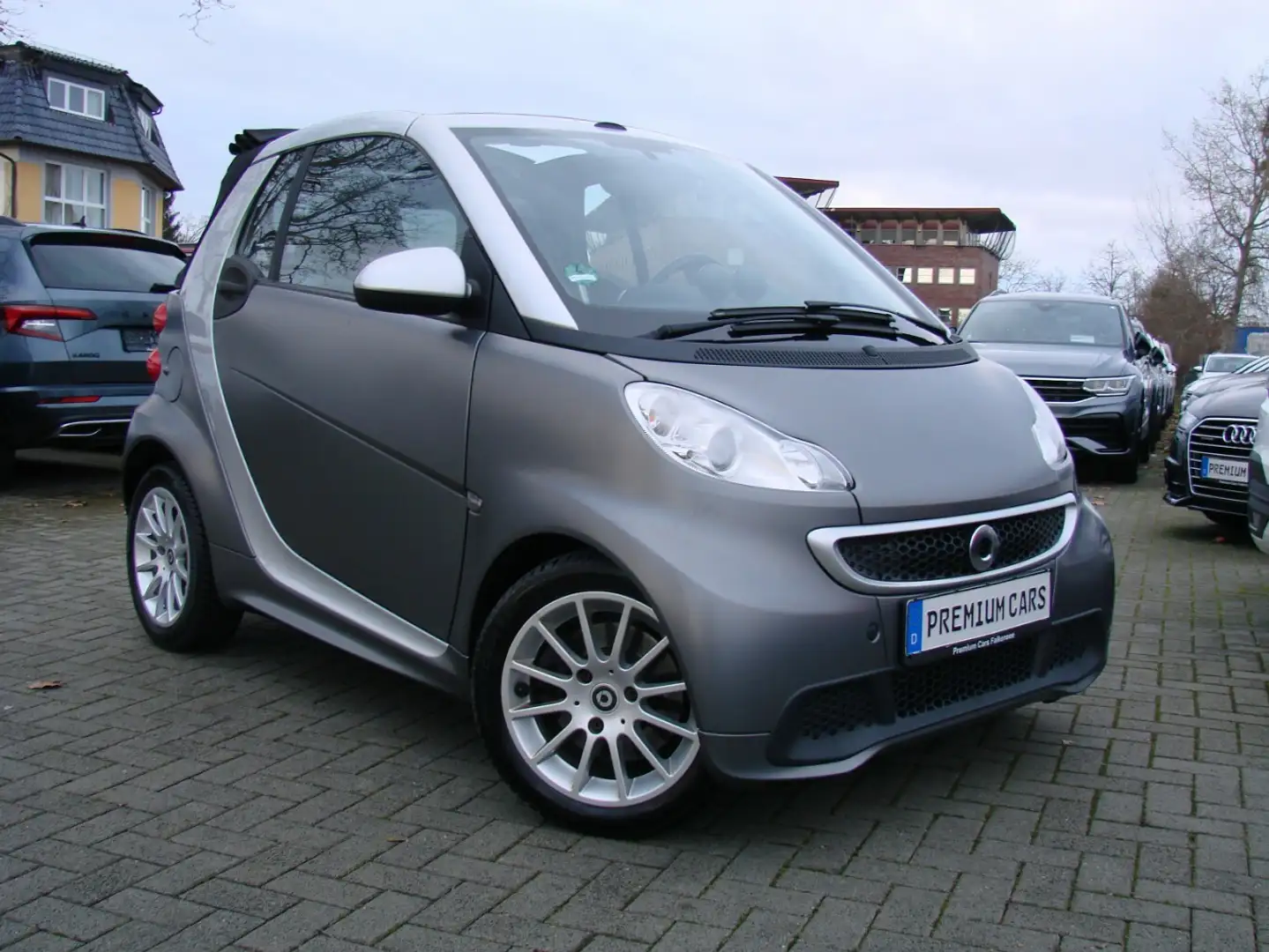 smart forTwo Cabrio mhd Navi Leder Sitzheizung Grau - 1