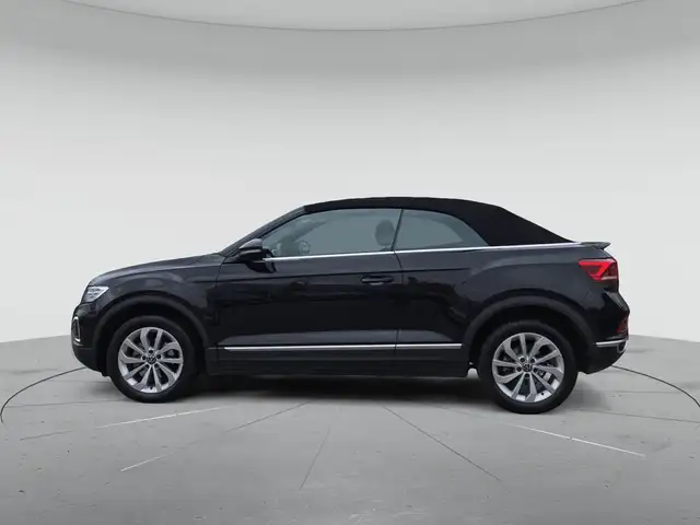 Volkswagen T-Roc view 6