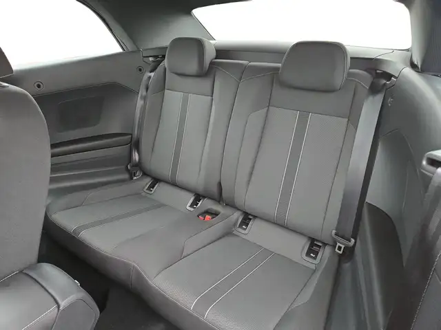 Volkswagen T-Roc view 10