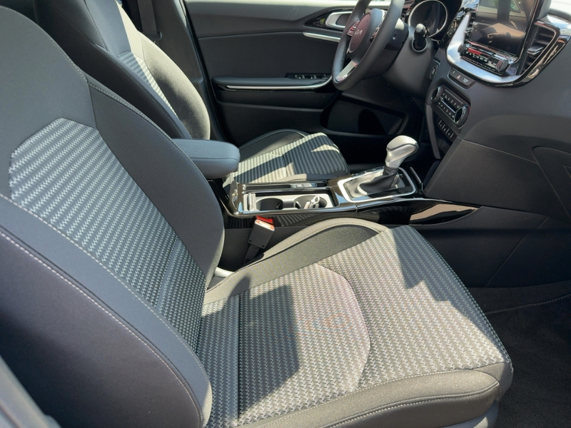 Kia Ceed / cee'd Ultimate Edition 1.5T 48V DCT Style — photo 10