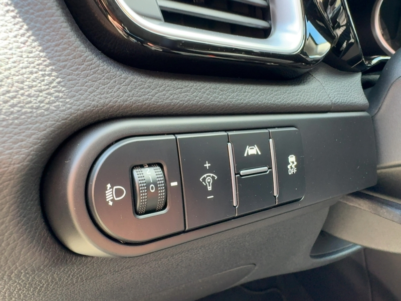 Kia Ceed / cee'd Ultimate Edition 1.5T 48V DCT Style — photo 14