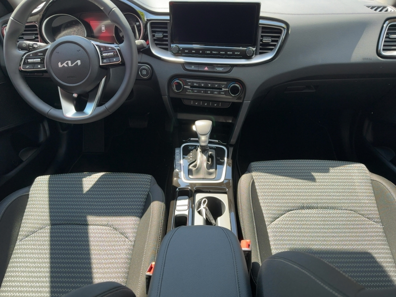 Kia Ceed / cee'd Ultimate Edition 1.5T 48V DCT Style — photo 8