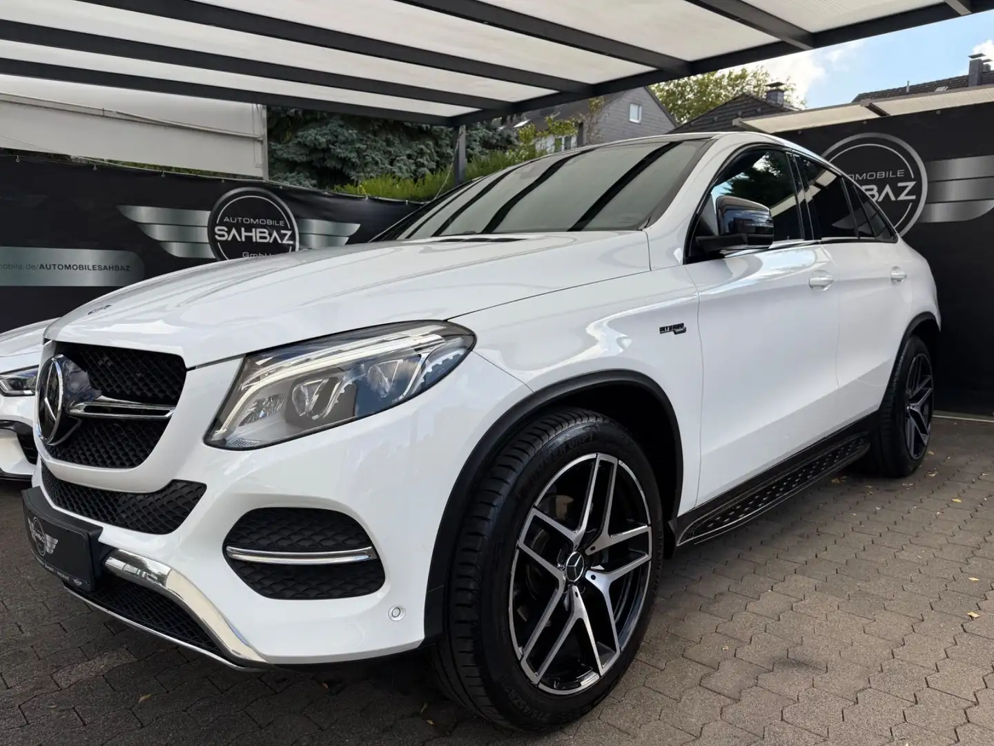 Mercedes-Benz GLE 350 d 4Matic Coupe*DISTR*SPUR*TOWI*LED*KAMER Weiß - 1